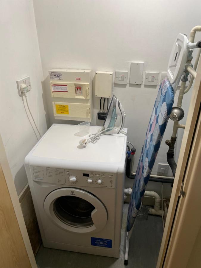 Bigkings 2 Bedroom Apt With Free Parking Beside Piccadilly In Central Manchester Exterior photo